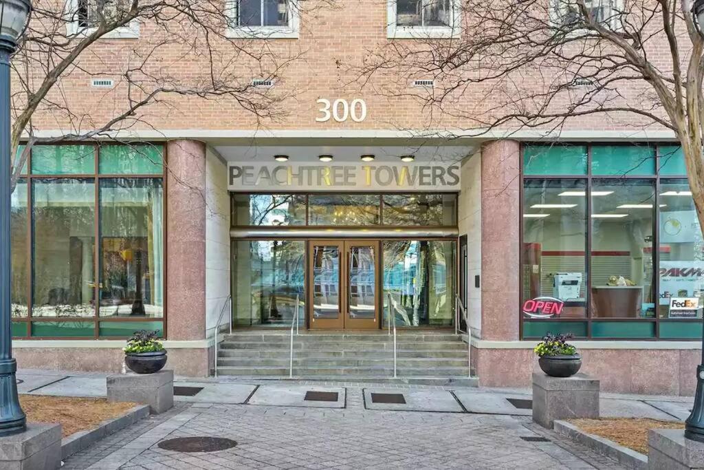 Home Away From Home Condo Downtown Atl 16Th Floor أتلانتا المظهر الخارجي الصورة