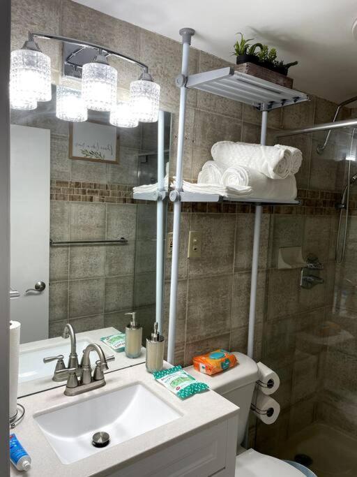 Home Away From Home Condo Downtown Atl 16Th Floor أتلانتا المظهر الخارجي الصورة
