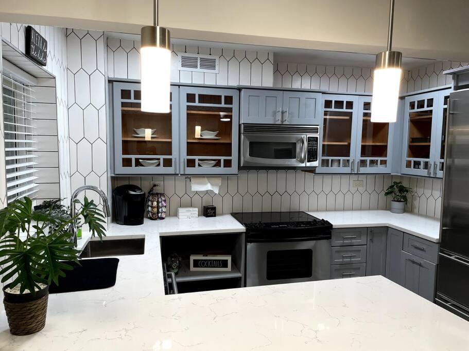 Home Away From Home Condo Downtown Atl 16Th Floor أتلانتا المظهر الخارجي الصورة